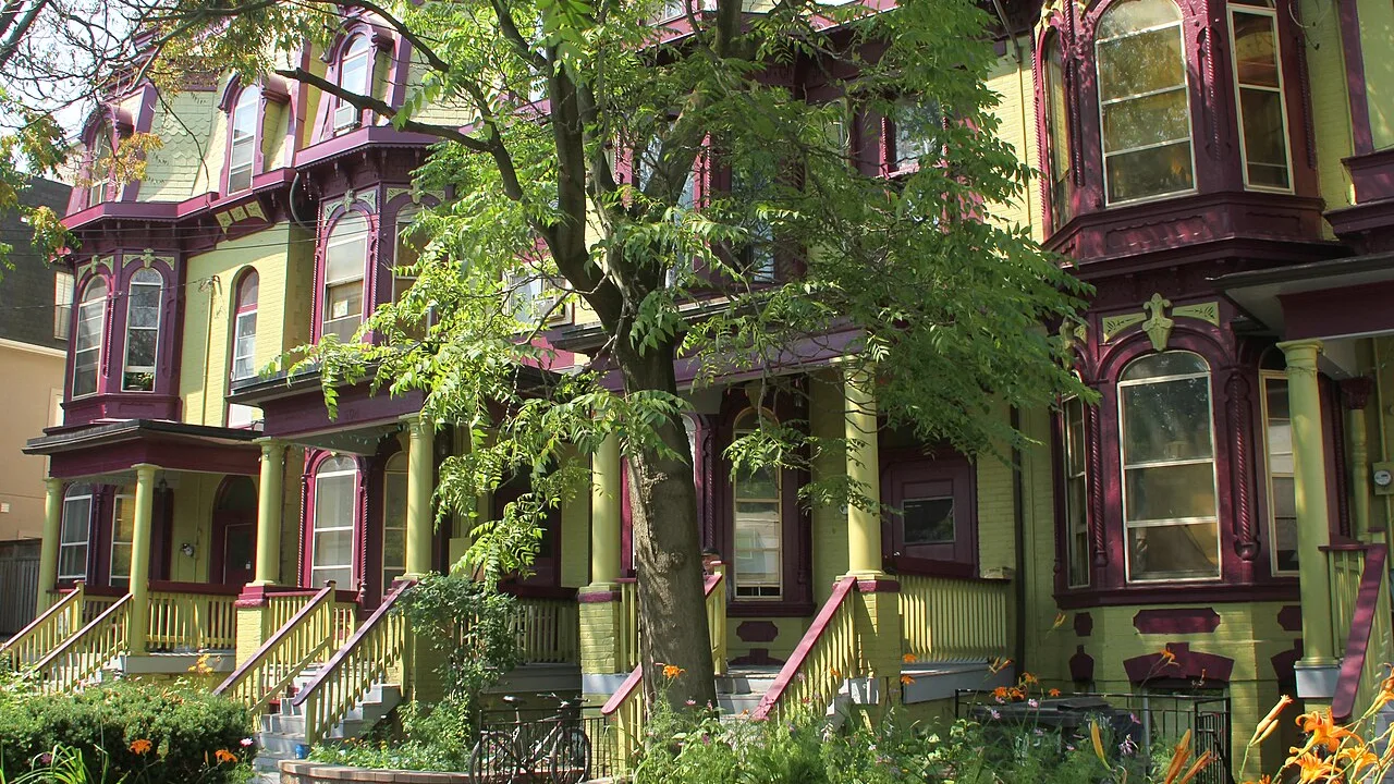 How Long Does It Take to Sell a House in Ontario?