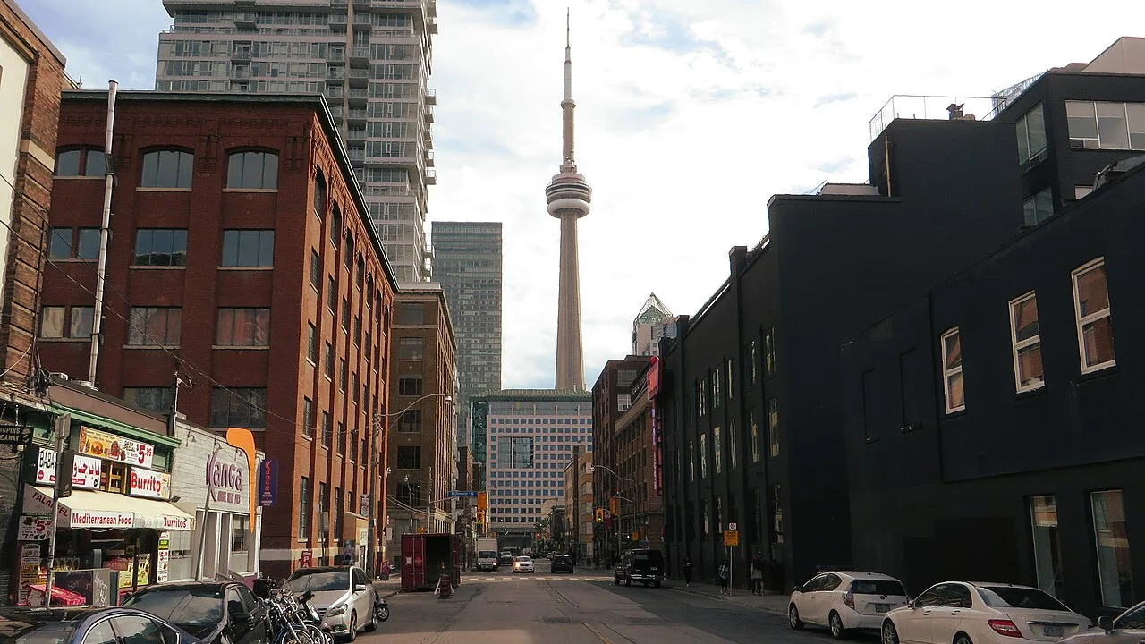 Renting a Condo vs an Apartment Building