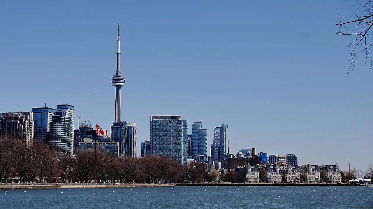 Furnished vs Unfurnished Rental: Which Earns More?