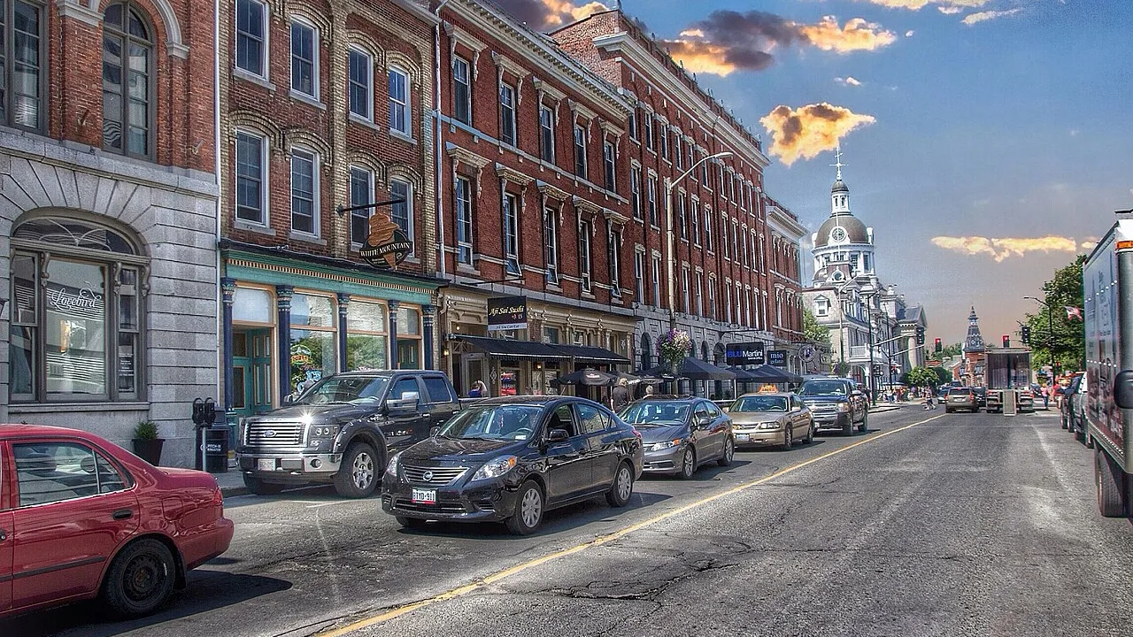 Living in Kingston: Historic Living on Lake Ontario
