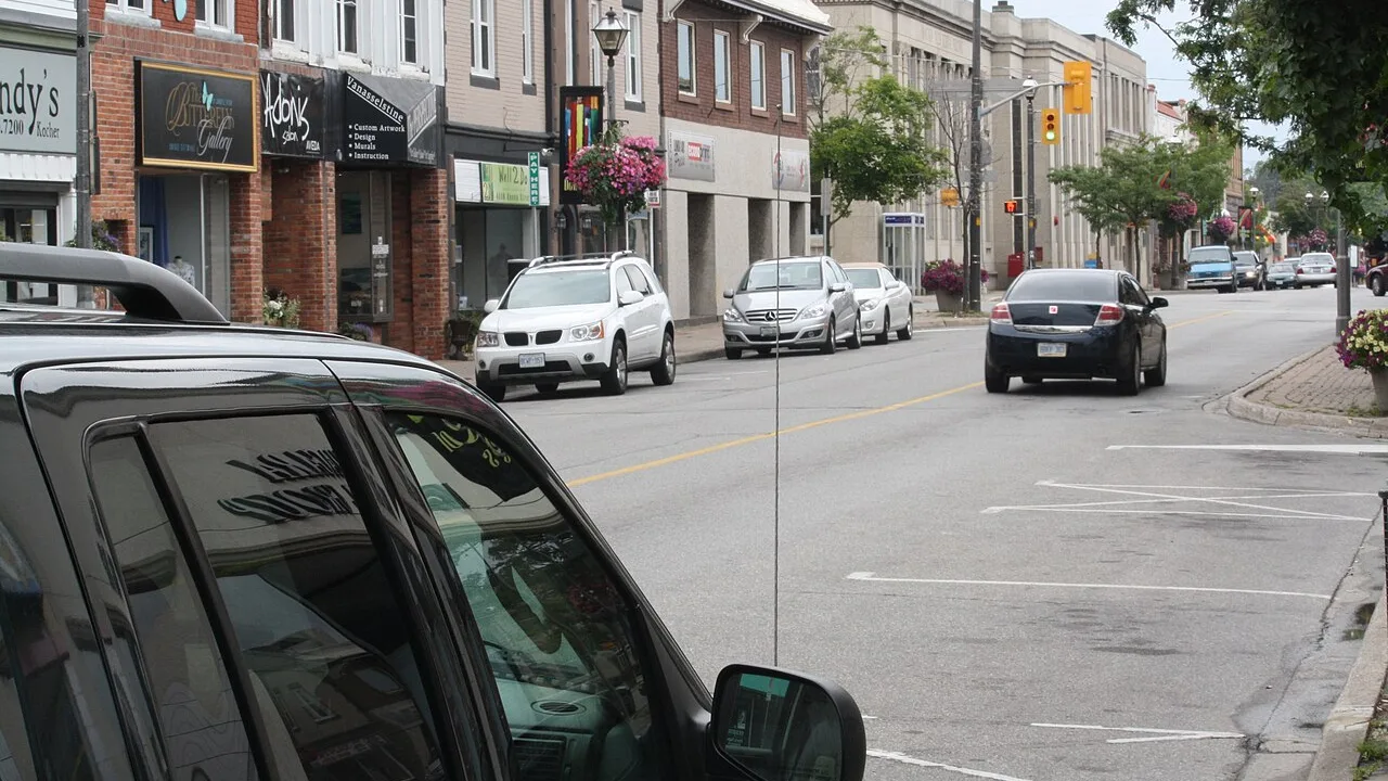 Living in Niagara Falls: Beyond the Tourist Town