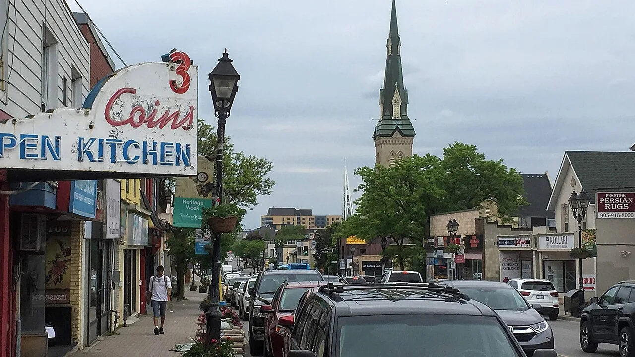Living in Richmond Hill: A Complete Guide