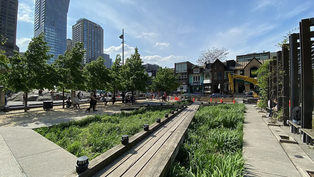 Living in Yorkville, Toronto