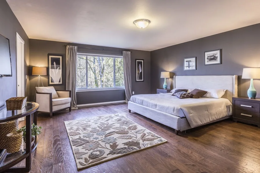 Couple touring a Toronto home with a HOMEH agent