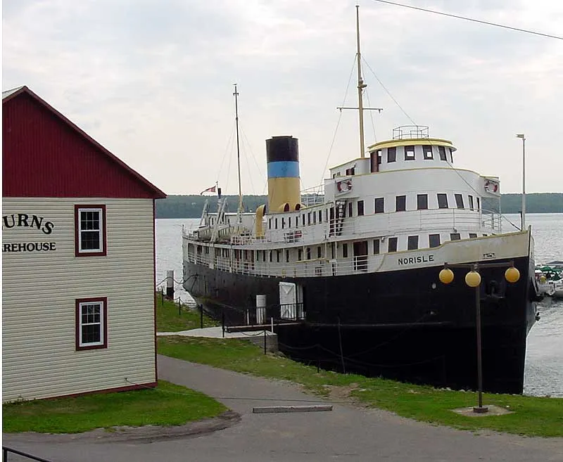 Street view in Manitowaning, Ontario