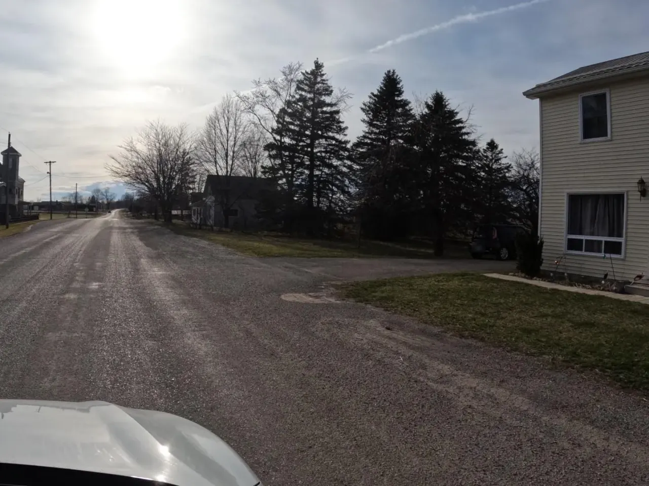 Street view in Kelvin, Ontario