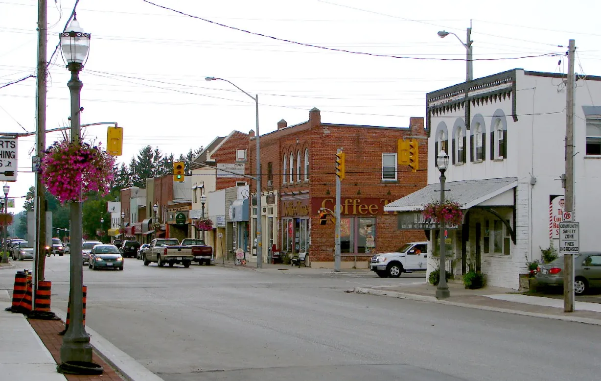 Street view in Springwater, Ontario