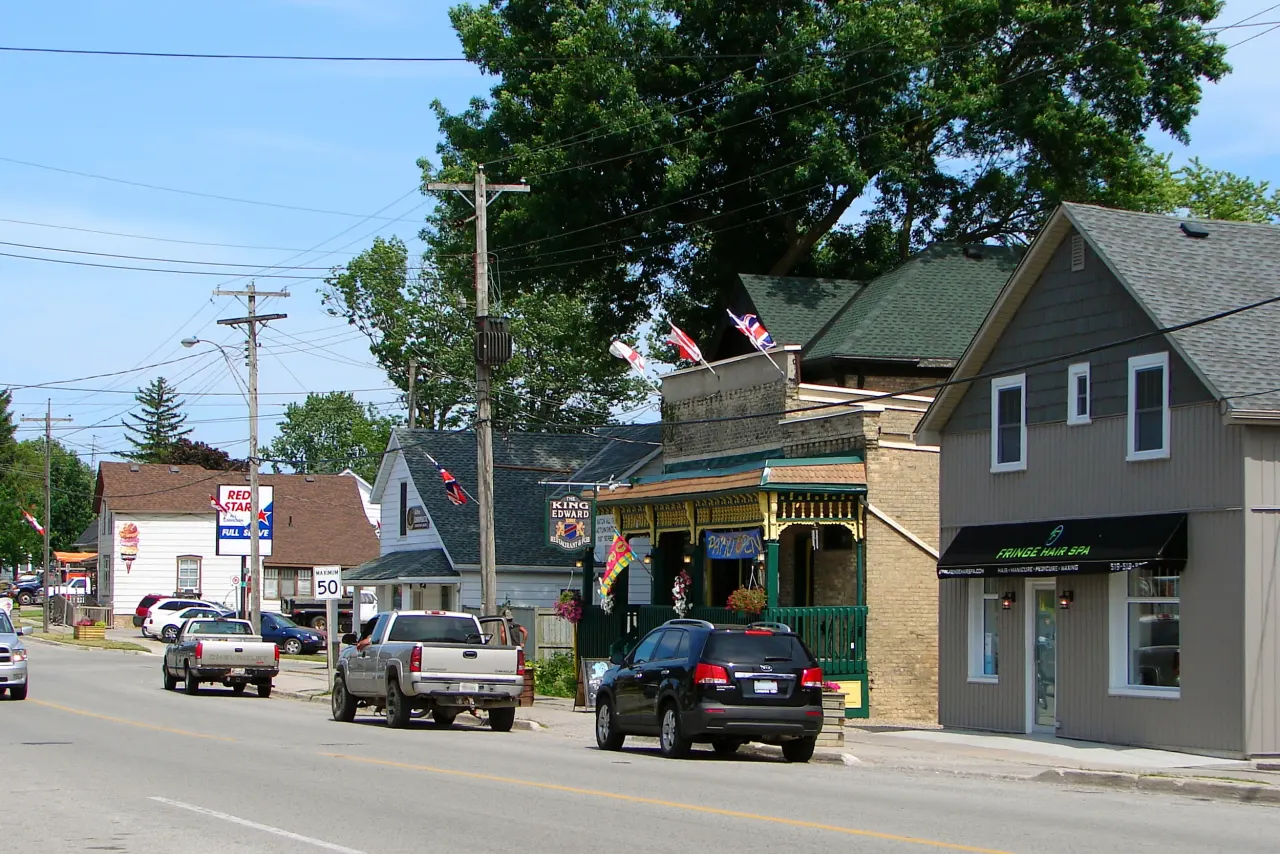 Street view in Middlesex Centre, Ontario