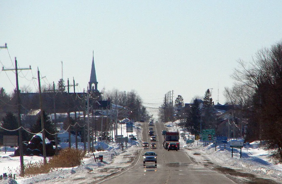Street view in Alfred and Plantagenet, Ontario