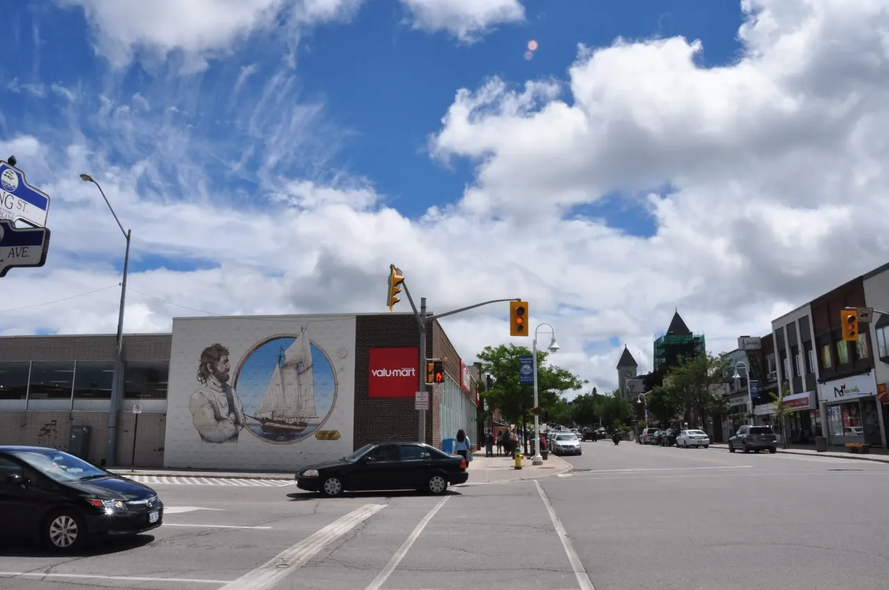 Street view in Midland, Ontario