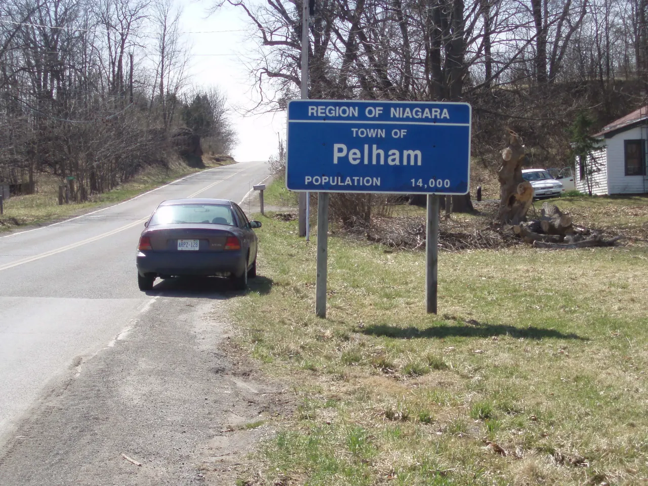 Street view in Pelham, Ontario