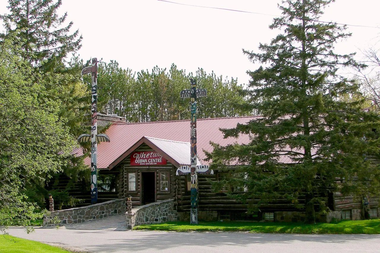 Street view in Curve Lake First Nation 35, Ontario