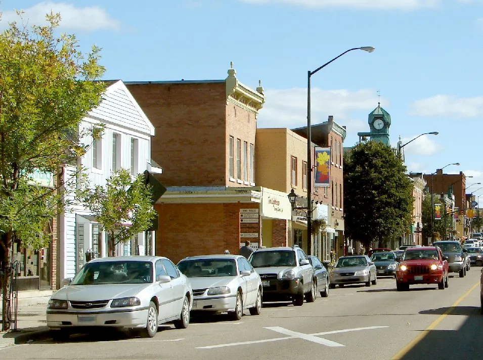 Street view in Renfrew, Ontario