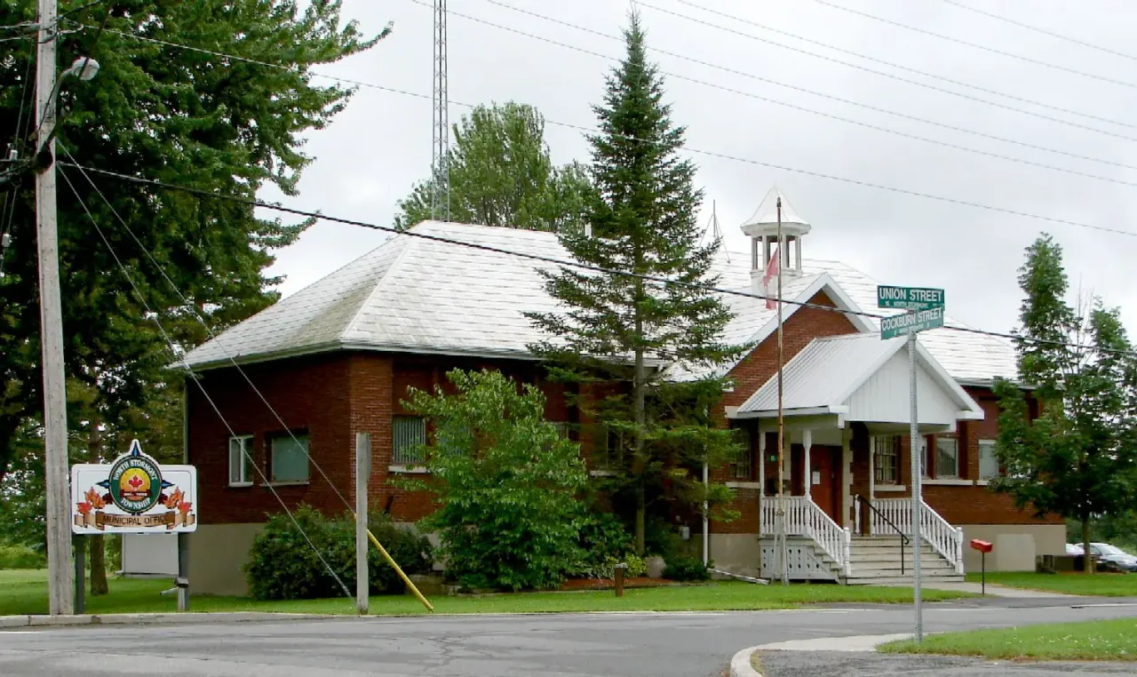 Street view in North Stormont, Ontario