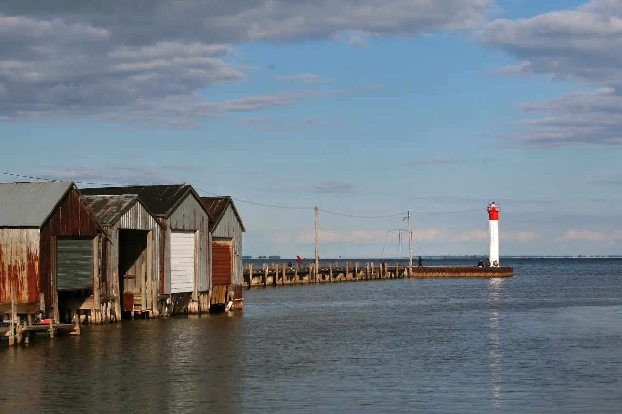 Street view in Norfolk County, Ontario