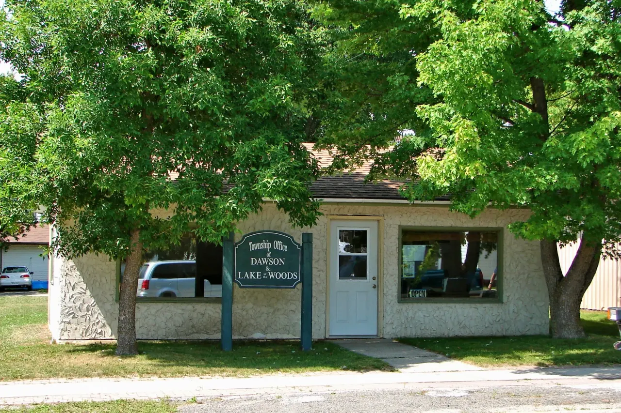 Street view in Lake of the Woods, Ontario