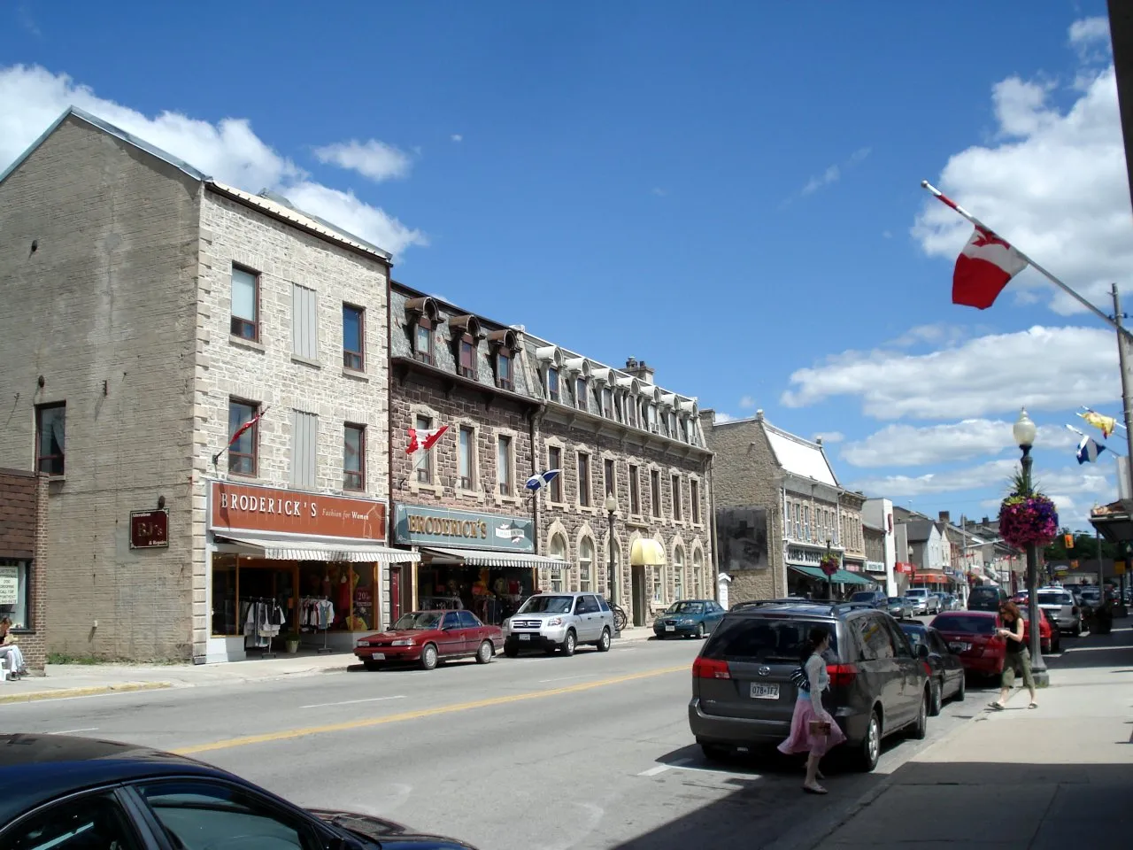 Street view in Centre Wellington, Ontario