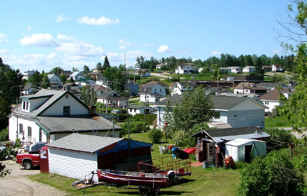 Street view in Hornepayne, Ontario