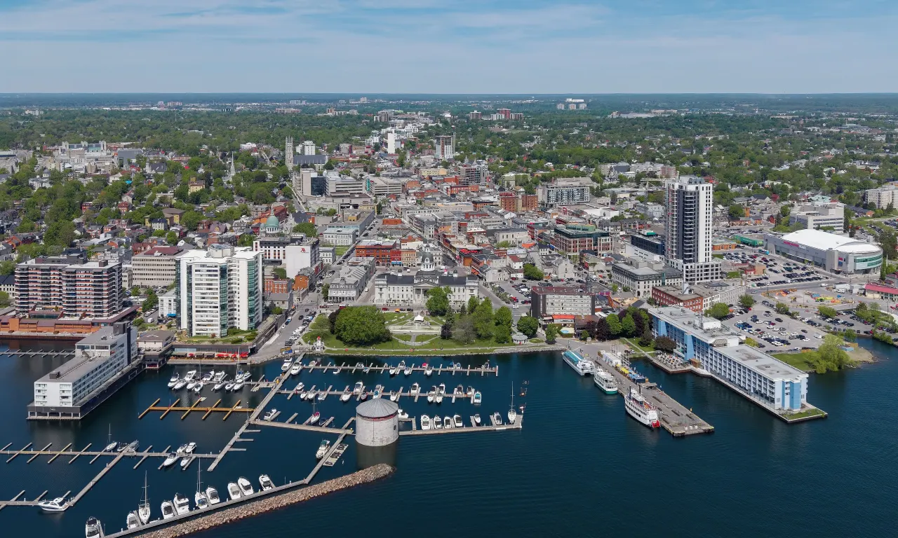 Street view in Kingston, Ontario