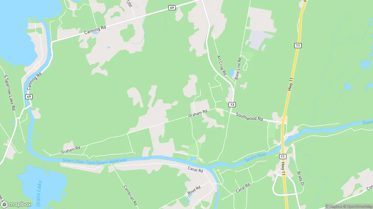 Street view in Severn Bridge, Ontario