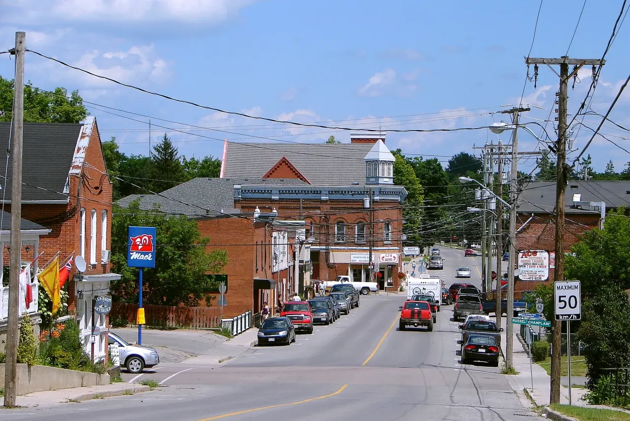 Centre Hastings, Centre Hastings — HOMEH neighbourhood guide