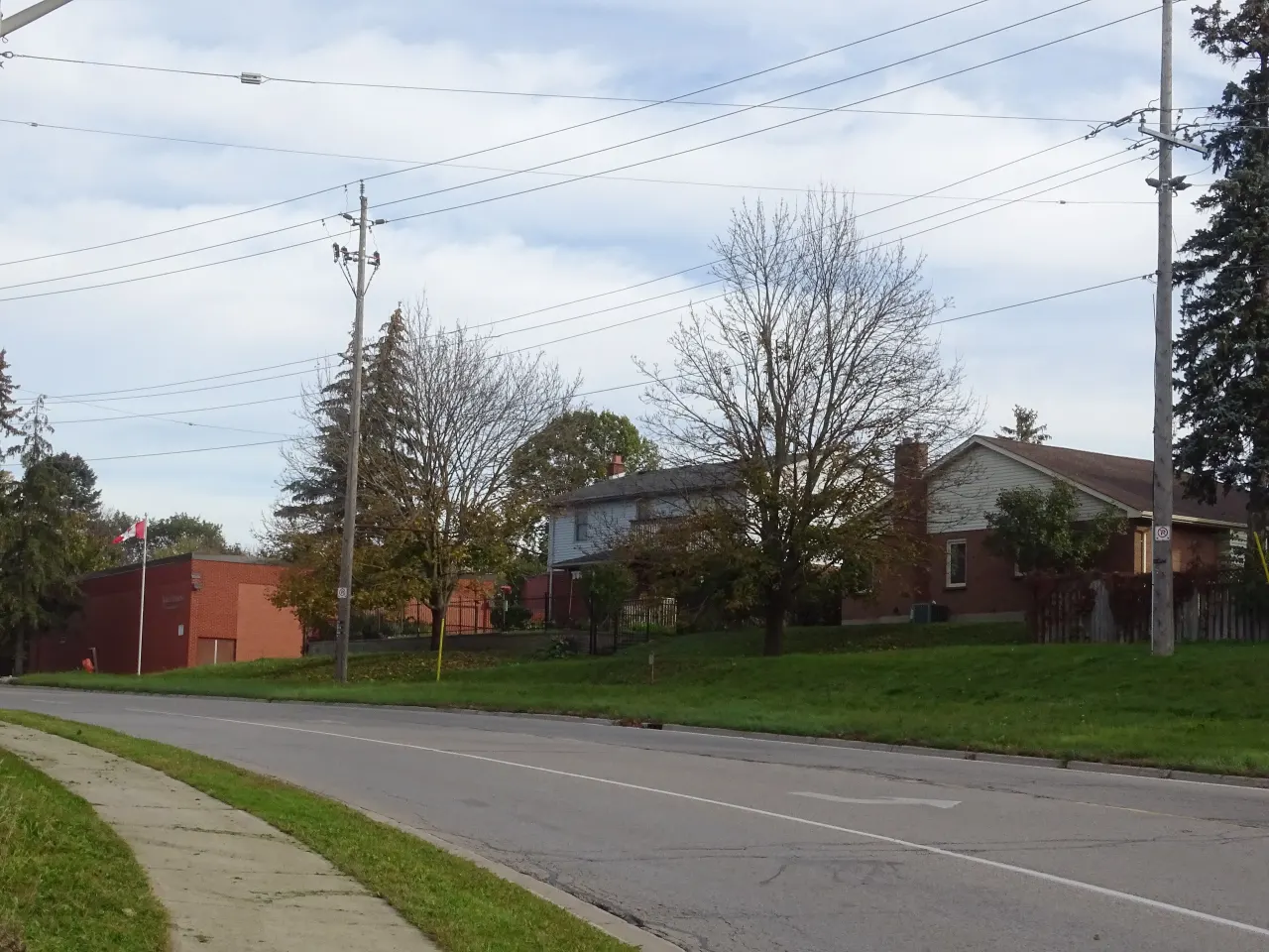 Oakridge Acres, London — HOMEH neighbourhood guide