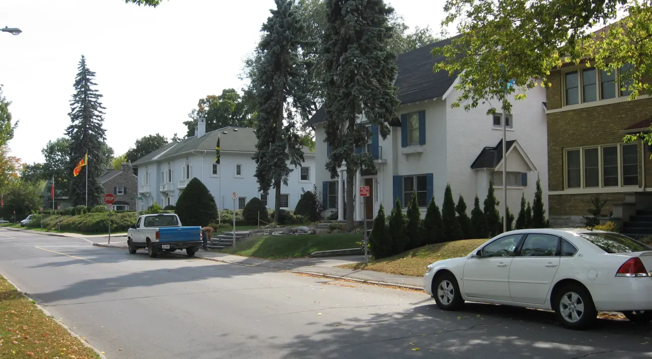 Sandy Hill, Ottawa — HOMEH neighbourhood guide